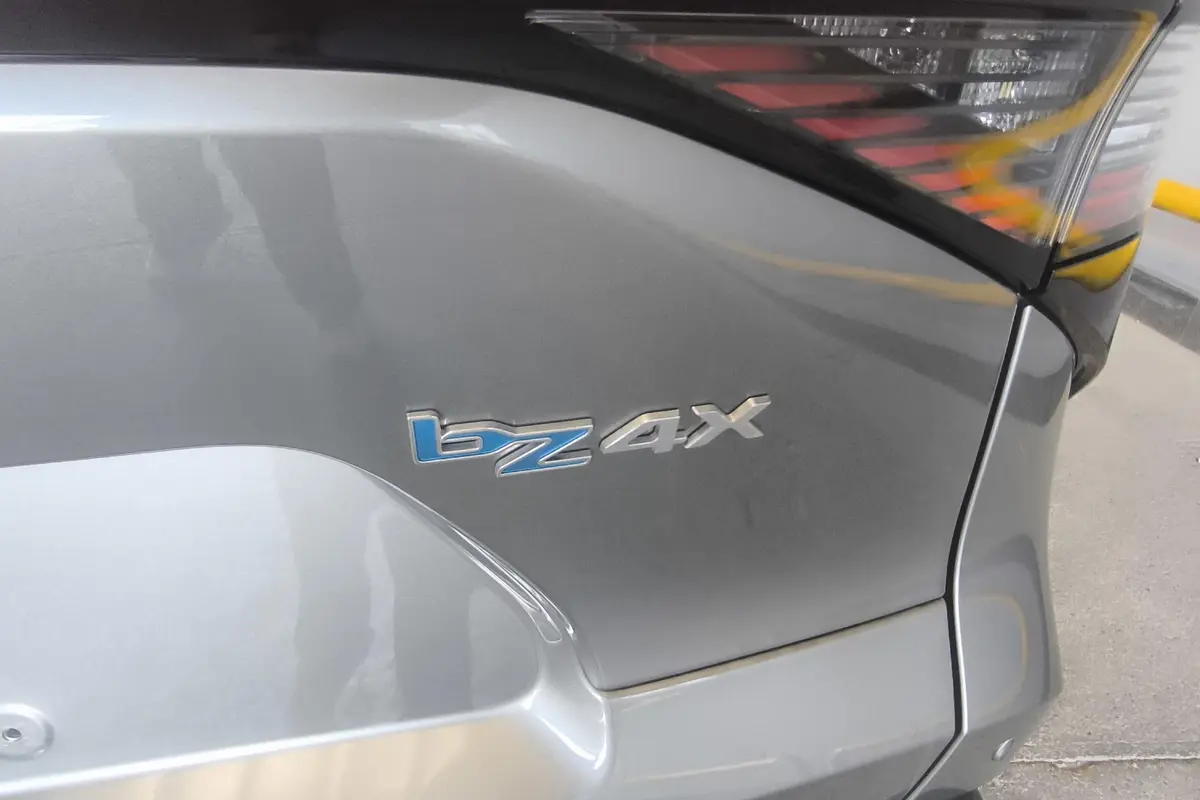 تویوتا  bz4X