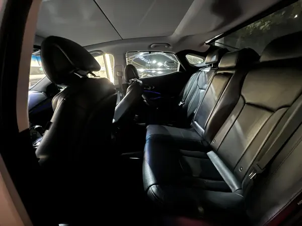 هیوندای، آزرا (گرنجور)