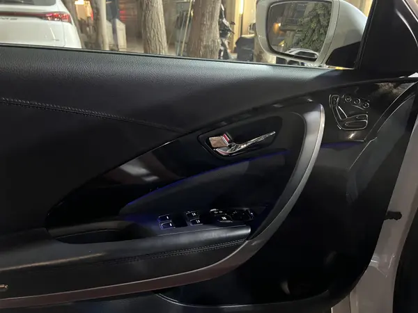 هیوندای، آزرا (گرنجور)