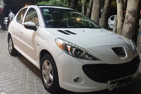 پژو، 207