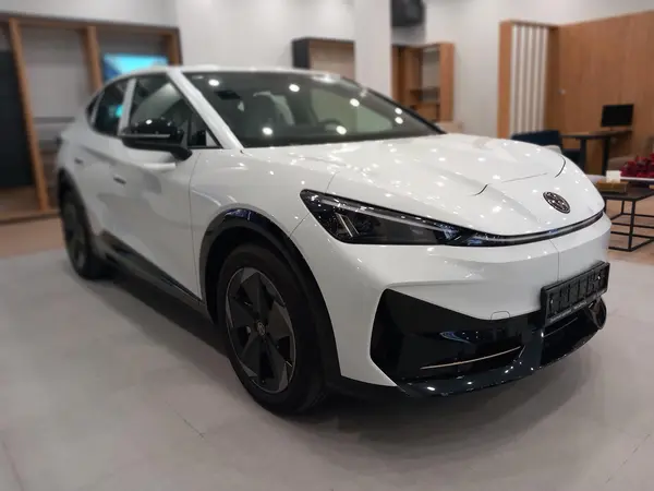 فولکس، آی دی یونیکس