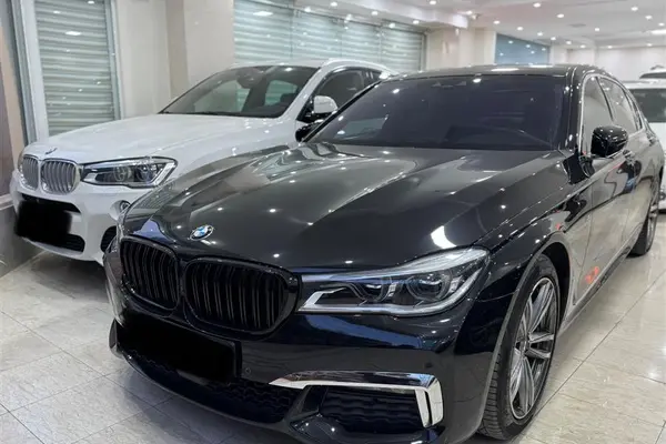 ب ام و، سری 7