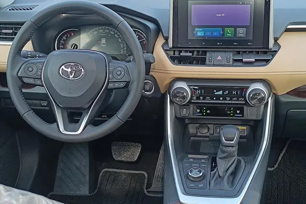 تویوتا، راوفور