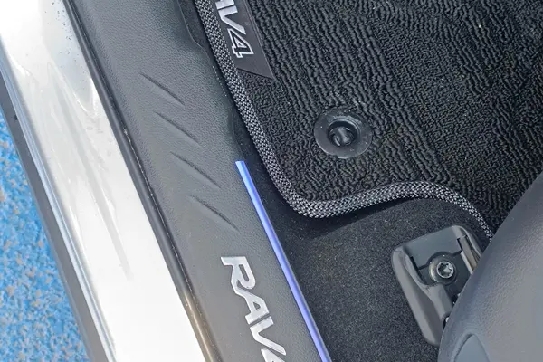 تویوتا، راوفور