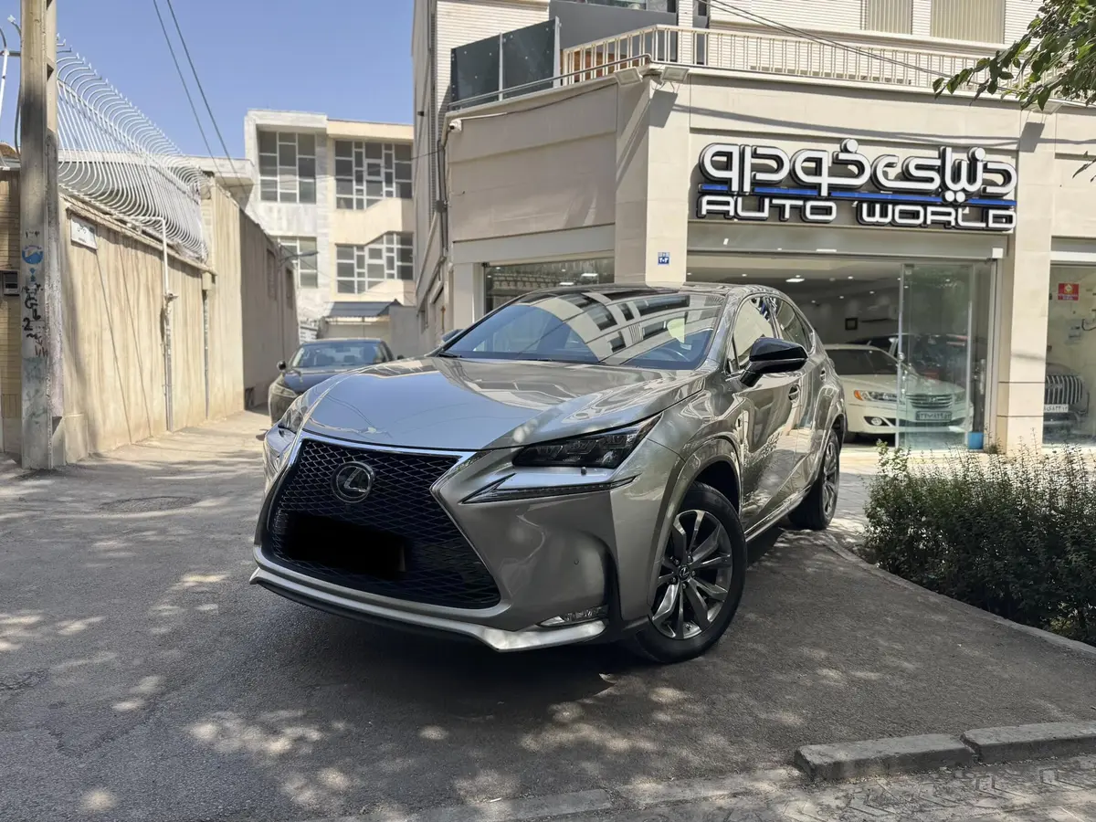 لکسوس،  NX