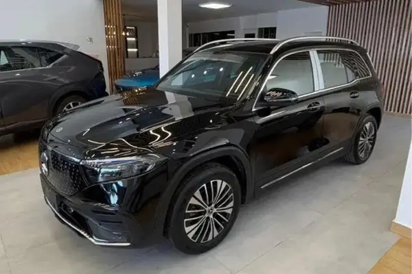 بنز، کلاس EQB