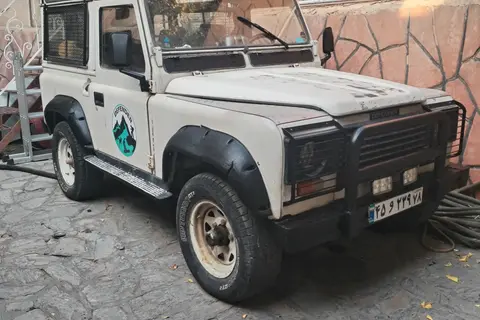 پاژن، دو در