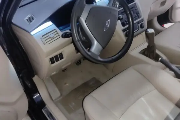 ام وی ام  530