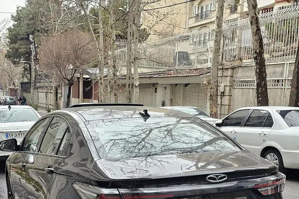 فونیکس، آریزو 6 جی تی (Z6 GT)