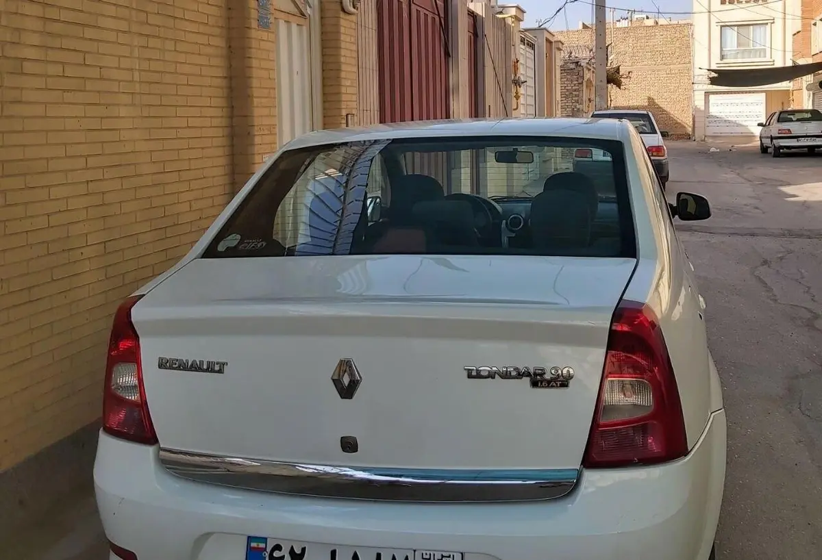 رنو،  تندر 90