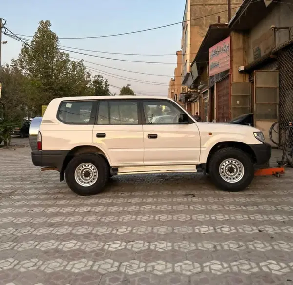 تویوتا، پرادو  چهار در