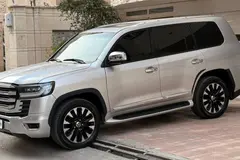 تویوتا، لندکروز چهار در