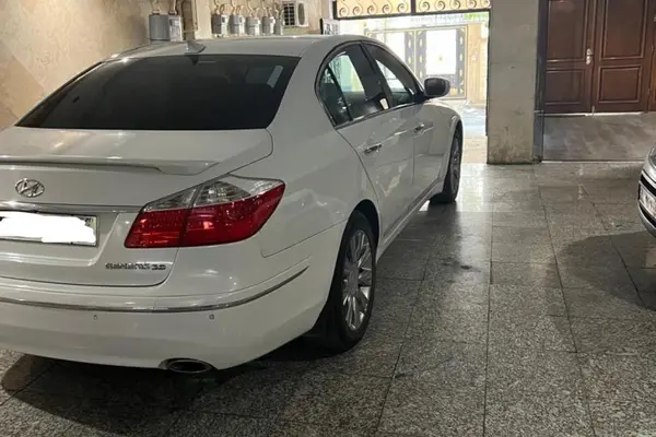 هیوندای  جنسیس