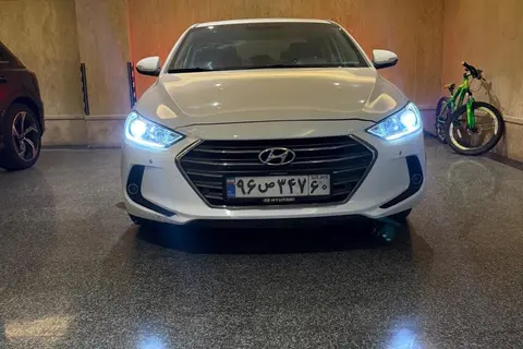 هیوندای، النترا