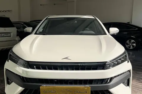 کی ام سی، J7