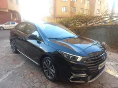 فونیکس، آریزو 6 پرو