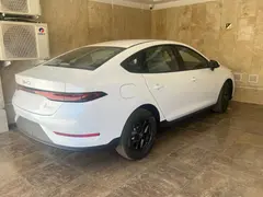 بی وای دی، چین پلاس DMi