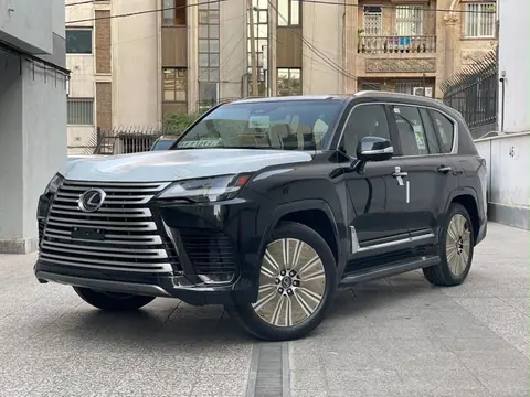 لکسوس، LX