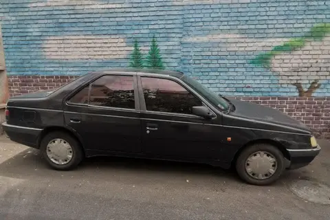 پژو، 405