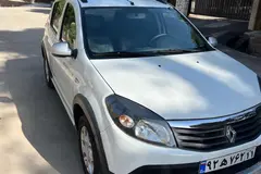 رنو، ساندرو
