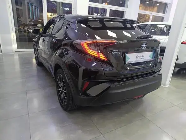 تویوتا، C-HR هیبرید