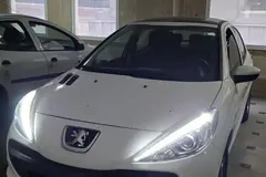 پژو، 207