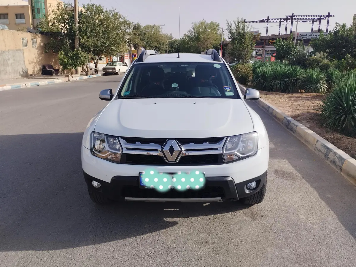 رنو،  داستر