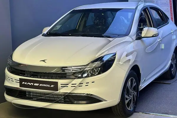 کی ام سی، ایگل