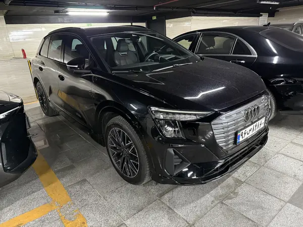 آئودی  Q5 e-tron