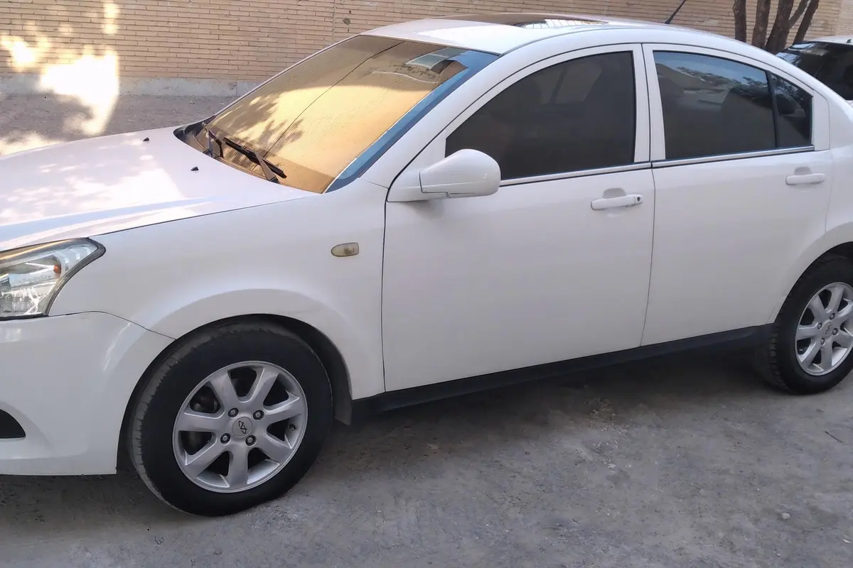 ام وی ام،  550