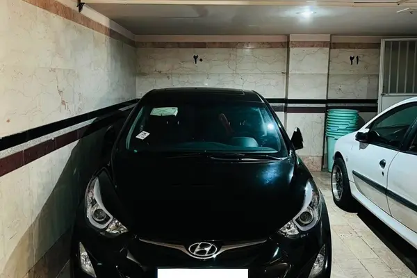 هیوندای  النترا