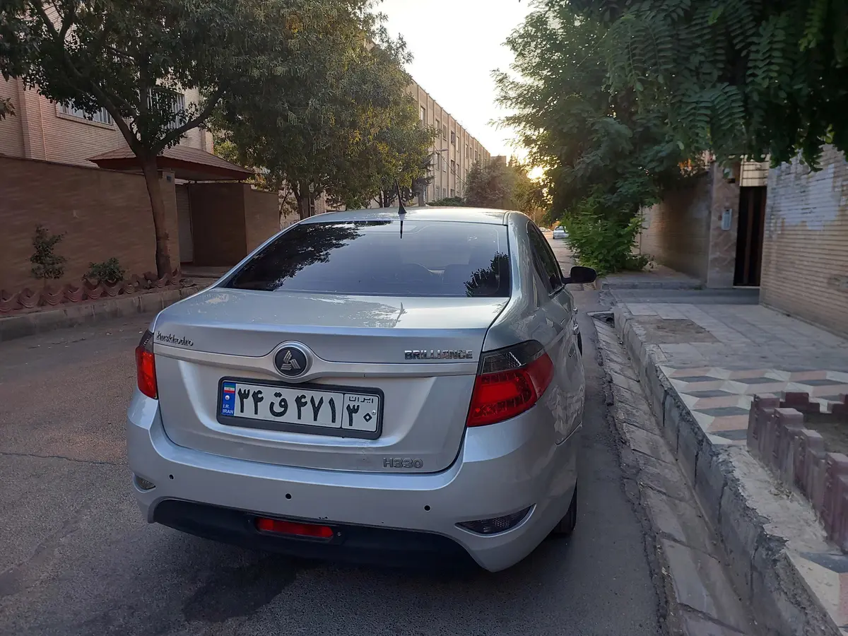 برلیانس،  H330