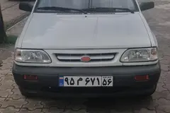 پراید، صندوق دار