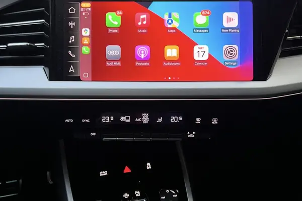 آئودی، Q4 e-tron