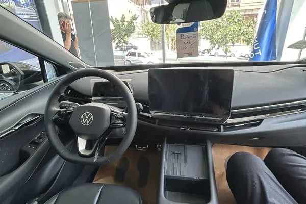 فولکس، آی دی یونیکس