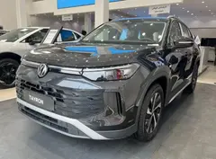 پیش فروش فولکس، تایرون L