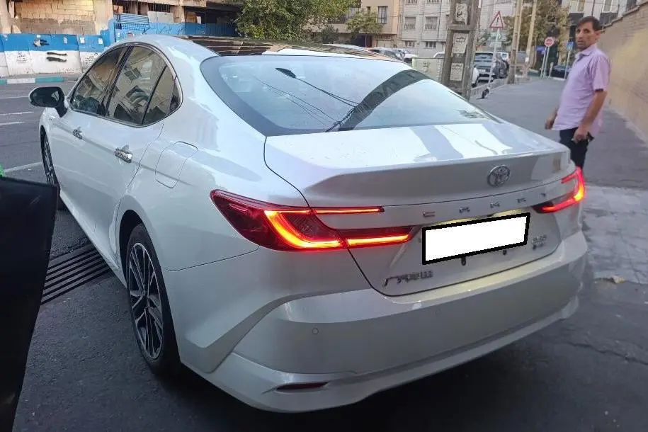 تویوتا،  کمری هیبرید