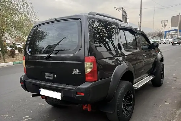 نیسان، رونیز