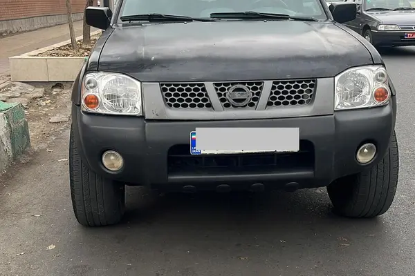 نیسان، رونیز