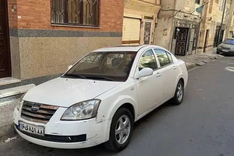 ام وی ام، 530