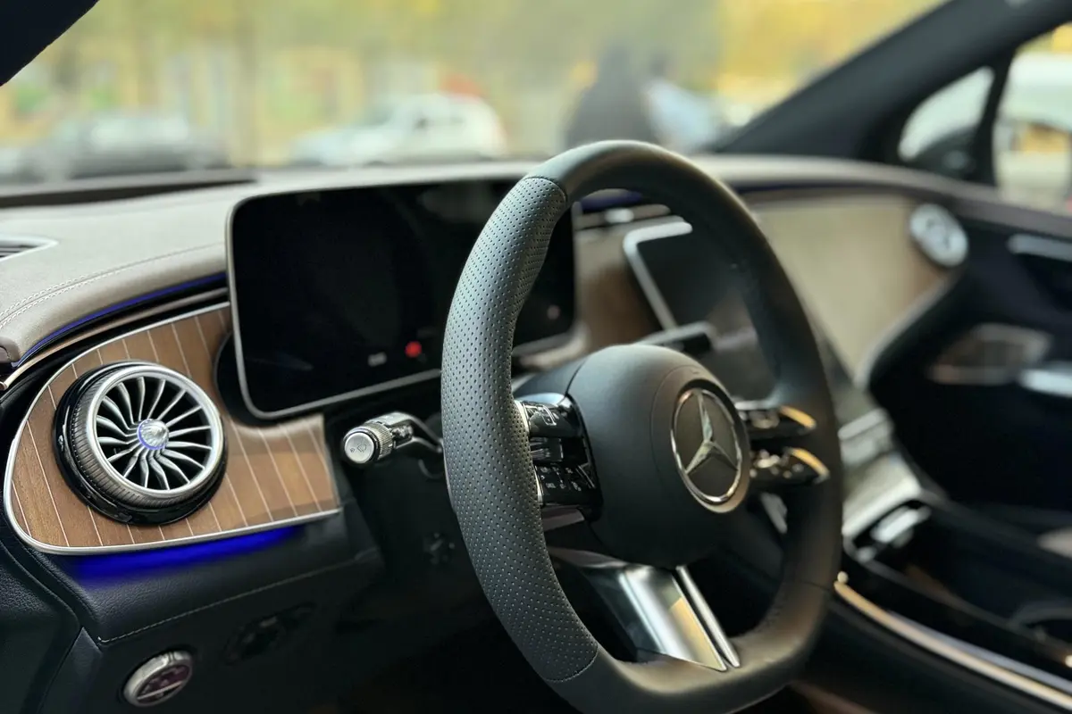 بنز،  EQE Sedan