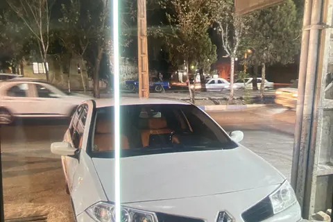 رنو، مگان (مونتاژ)