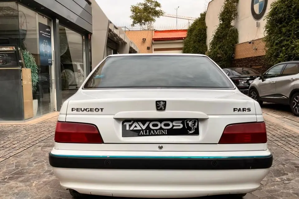 پژو،  پارس