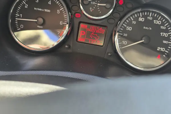 پژو  207
