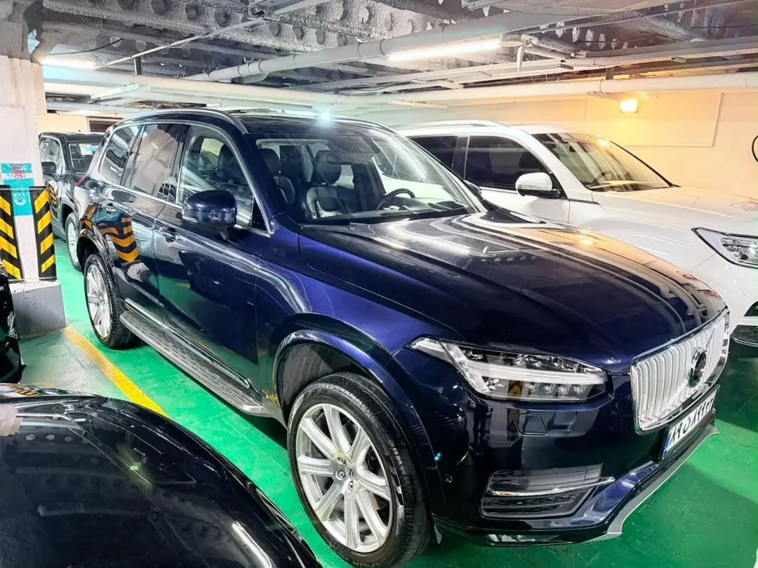 ولوو،  XC90