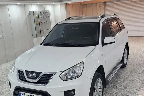 ام وی ام، X33