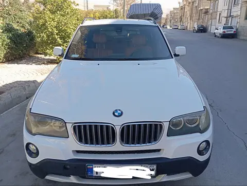 ب ام و، X3