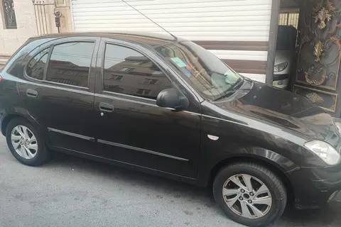 تیبا، هاچ بک