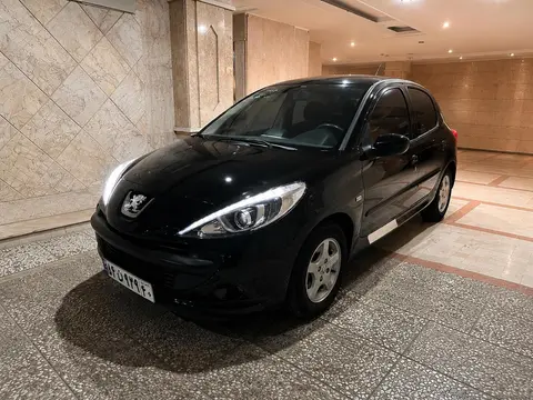 پژو، 207