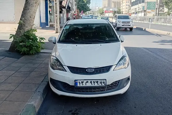 ام وی ام  315هاچ بک